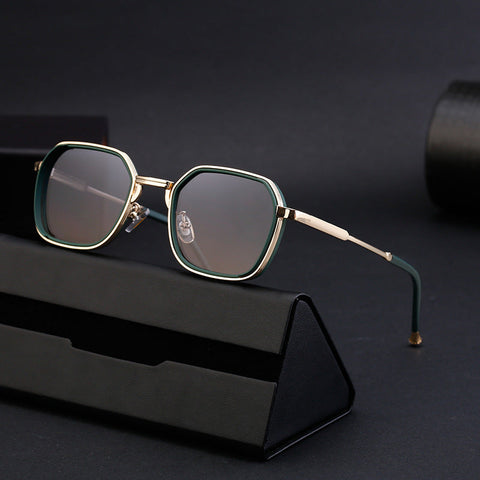 Stylish Square-Frame UV-Protection Sunglasses
